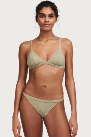 bikini-mujer-triangulo-juvenil-dorado-passionata-45N5X