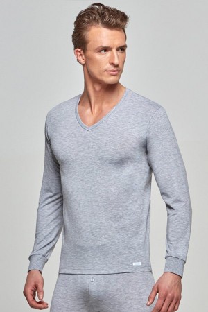 camiseta-termica-cuello-pico-hombre-manga-larga-impetus-1367606-gris