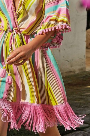 vestido-playero-mujer-verano-vacanze-italiane-rayas-multicolor-flecos-pompon-cinturon-VI23-013